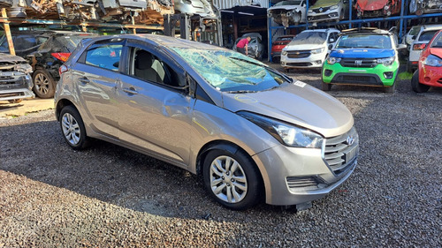 Sucata Hyundai Hb20 1.0 3cc 2017 80cvs Manual  Rs Auto Peças