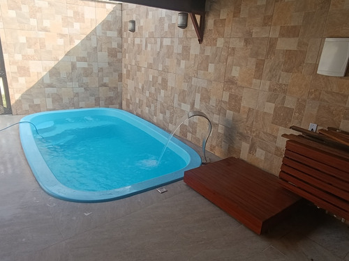 Vendo Lindo Sobrado,100 Metros Da Praia