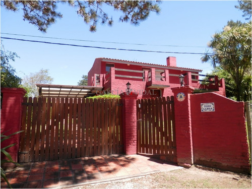 Alquiler Temporario De Casa 3 Dormitorios En Rincón Del Indio, Punta Del Este. - Ref: 2393