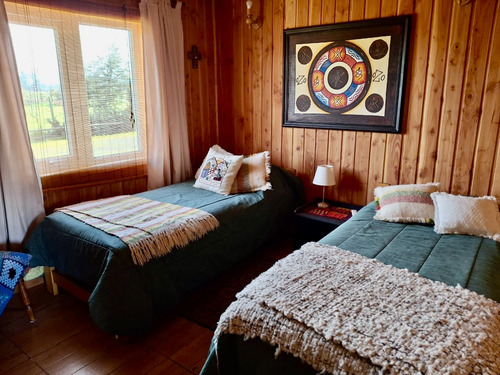Casa De 2 Pisos En Frutillar Alto, Villa Alegre