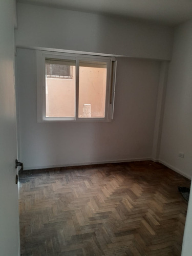 Venta! Departamento 4 Ambientes -a Refaccionar- Av San Martin 6300 Villa Devoto