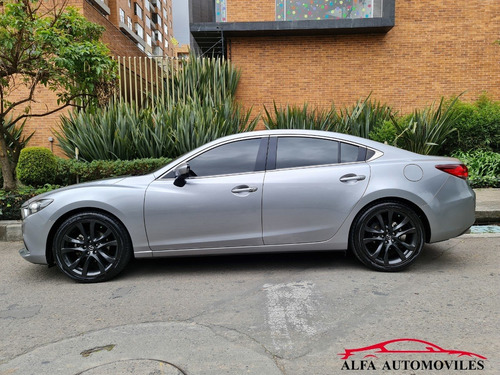 Mazda 6 Grand Touring 2.500cc A/t Sun Roof 2015