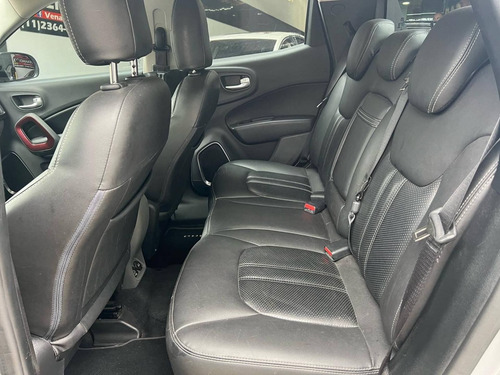 Imagem 9 de 10 de Fiat Toro 1.8 16v Evo Flex Freedom At6