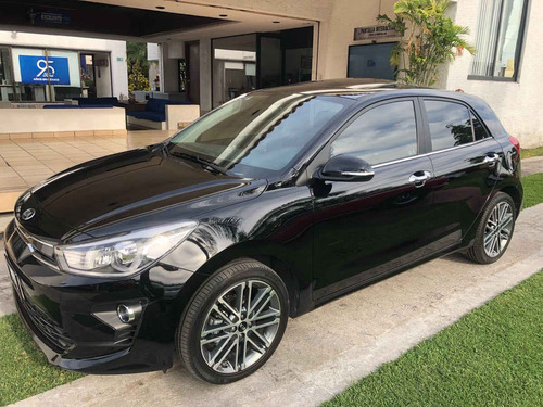 Imagen 8 de 15 de Kia Kia Rio Hb 2021 5p S Pack L4/1.6 Man