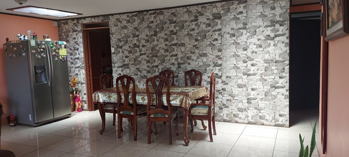 Imagen 5 de 13 de Venta De Casa En Tibas.