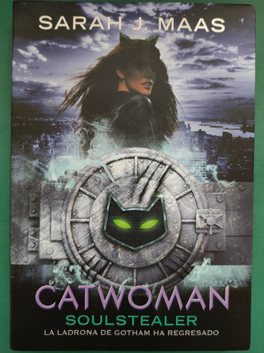 Catwoman. Sarah J. Maas. Ed. Montena