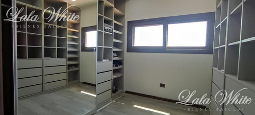 Imagen 23 de 30 de Venta - Casa A Estrenar En Terralagos - Fondo A Laguna