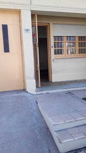 Imagen 2 de 12 de Oferta! Casa En Una Planta Muy Soleada Con Garaje Av Burgues