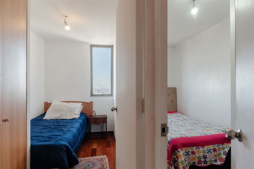 Luminoso Depto De 3 Dorm. Barrio Brasil, Edificio Gran Nivel