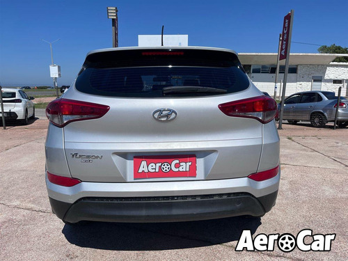 Hyundai Tucson Gl 2.0 2016 Impecable! Aerocar
