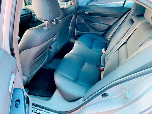 Imagem 9 de 15 de Honda Civic 1.8 Lxl 16v Flex 4p Automático