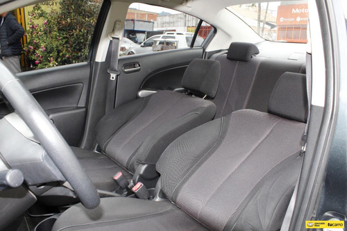 Imagen 17 de 25 de Mazda 2 1.5 At