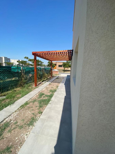 Imagen 28 de 30 de Susana Aravena Propiedades-excelente Casa En Santa Elena
