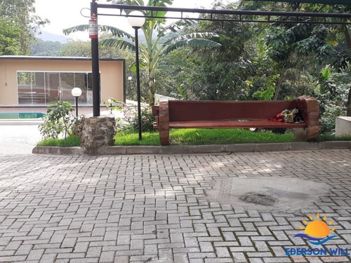 Imagem 4 de 18 de Sítio Com 12 Mil Metros Quadrados À Venda Em Boa Esperança - St00006 - 68157952