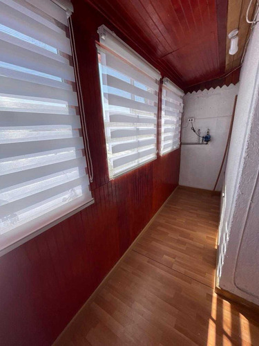 Amplia Casa En Arriendo (80084)