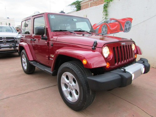 Imagen 2 de 13 de Jeep Wrangler 2013 Unlimited Sahara 4x4 Automático