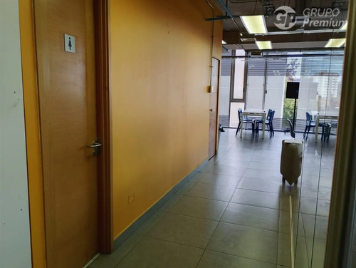 Inversión: Oficina Arrendada En Los Dominicos