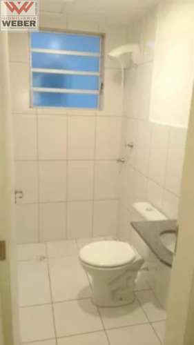 3 Dormitórios, Sendo 1 Suíte, 67m/área Útil 100 M² Á Venda 180.000 - 1094