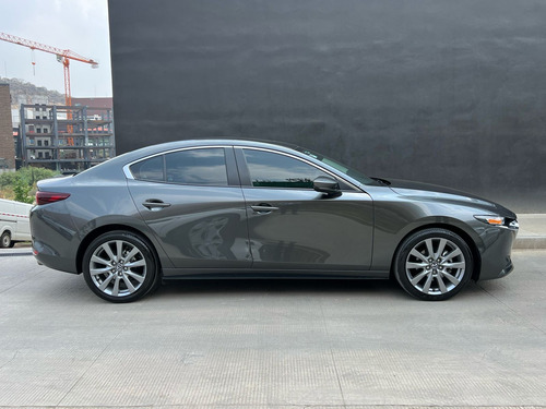 Mazda Mazda 3 2.0 i sport MHEV T/A sedan