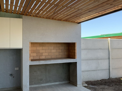 Imagen 8 de 22 de Hermosa Casa A Estrenar En Las Moras 1