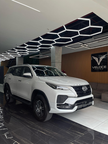 Toyota Fortuner Gx.r+ 2025