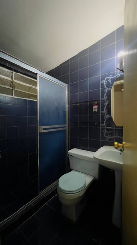 Venta De Casa En Los Dos Caminos, Mcpio Sucre, Caracas Jm