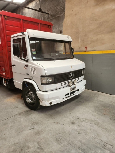 Imagen 4 de 15 de Mercedes Benz 710 Plus