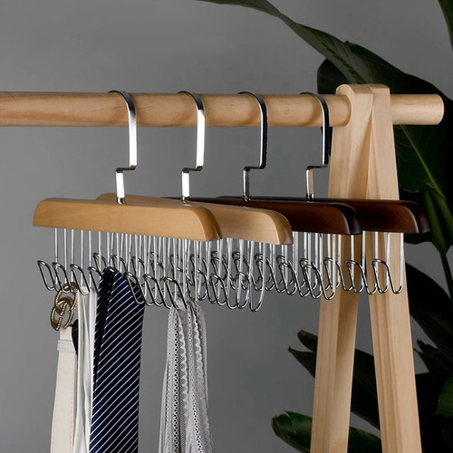 O Perchero De Madera Con Varios Ganchos Para Bufanda Que