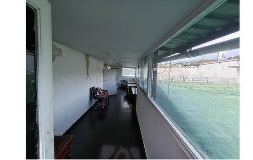 Imagen 12 de 13 de Rf Quinta En Venta En Las Mercedes Ideal Para Cualquier Emprendimiento Grande O Demoler Y Desarrollar El Proyecto Deseado Mls #22-21787 Isabel Fragozo Rent A House