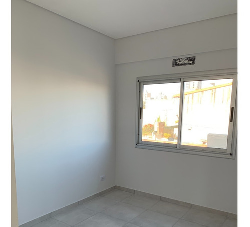 Imagen 10 de 11 de Semipiso 2 Ambientes En Excelente Ubicacion