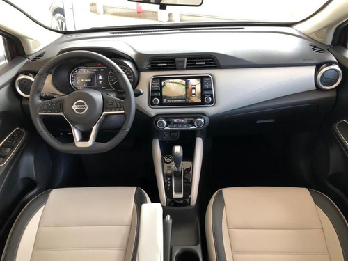 Imagem 12 de 14 de Nissan Versa Exclusive 1.6 (flex) (aut)