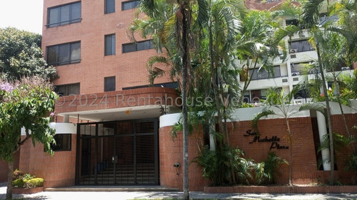 Apartamento Impecable En Alquiler, Ubicado En Campo Alegre  #24-23505
