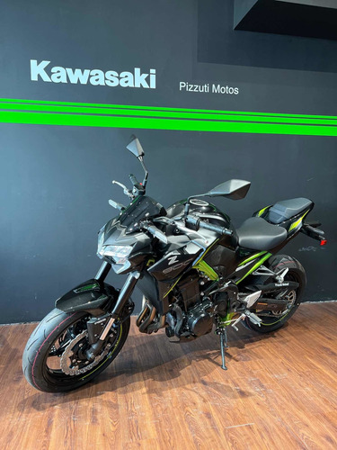 Imagen 2 de 16 de Kawasaki Z900 Abs 2023