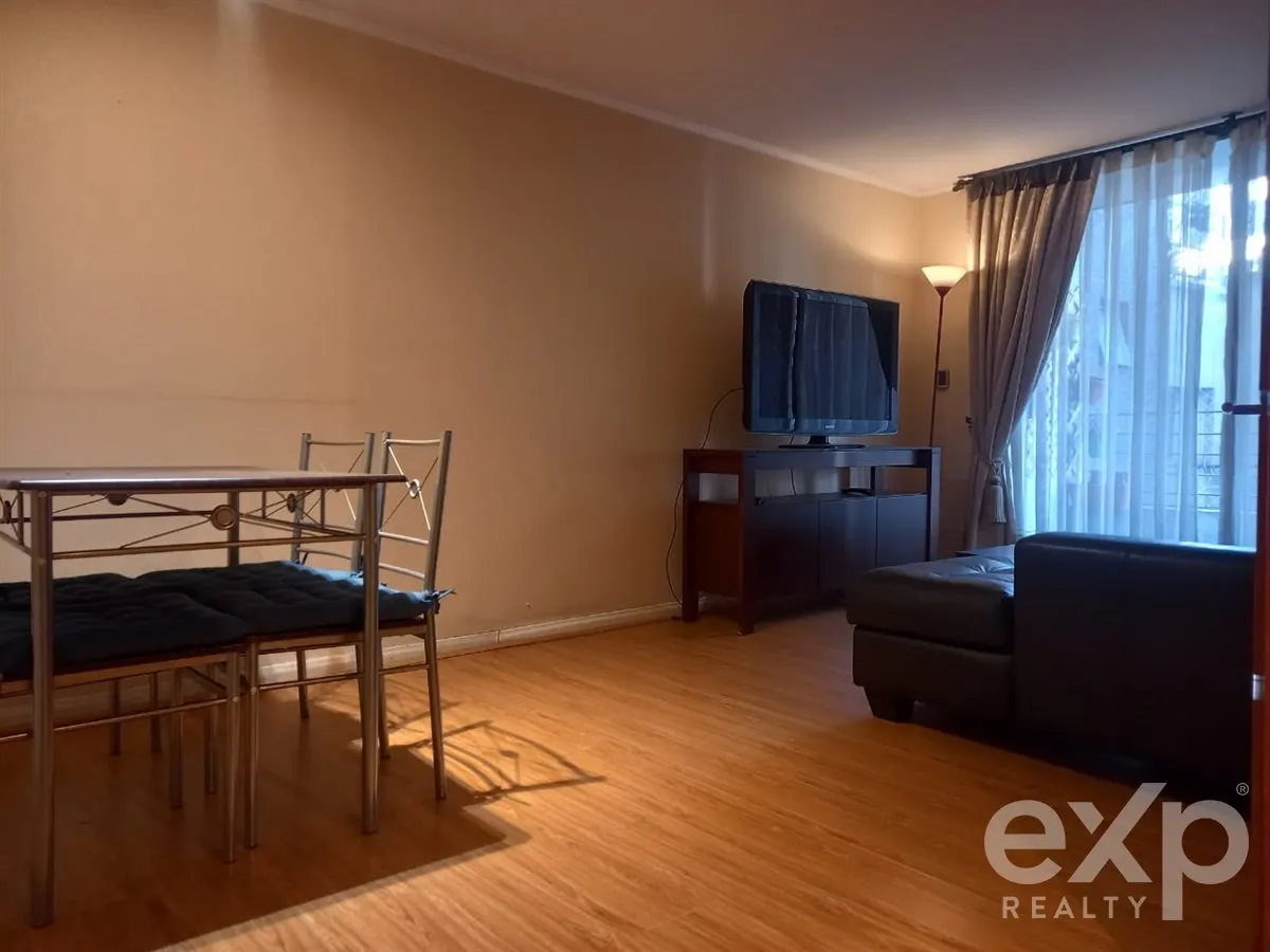 Imagen 5 de 22 de Departamento En Venta De 2 Dorm. 2 Baños En Ñuñoa