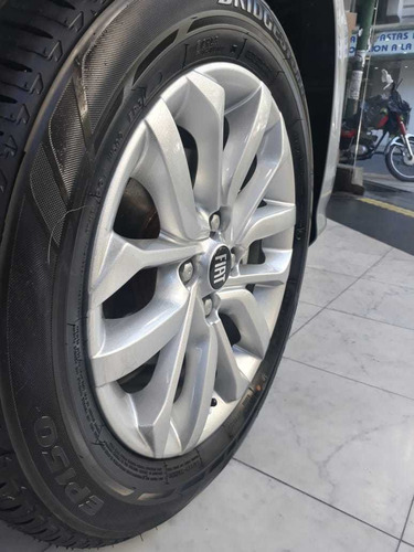 Imagen 5 de 25 de Fiat Cronos 0km Gnc Permuto Por Usado Corsa Oroch Focus L