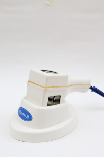 Demik Criosonoterapia 220v - Crioterapia Y Ultrasonido