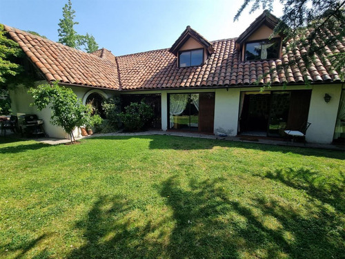 Casa Chilena En Quinchamalí Con Buen Terreno/para Remodelar