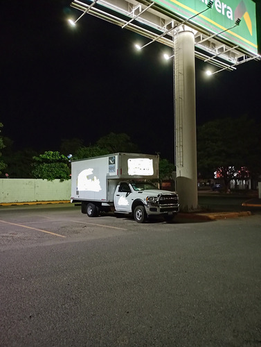 Dodge Ram 4000, Hemi V8 5.7lts Caja Seca Copete.