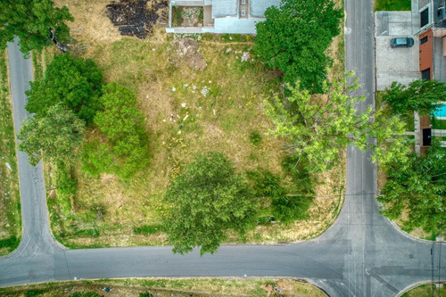Imagen 4 de 6 de Lote Parquizado En Esquina De 30x30 En Fisherton A 1 Cuadra De La Ruta 9