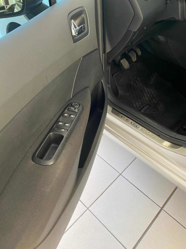 Peugeot 308 1.6 Allure 2014