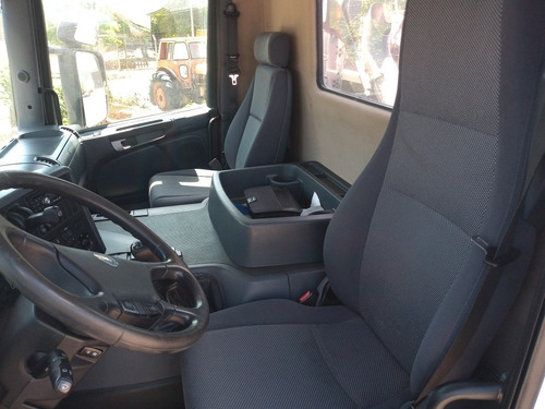 Imagen 9 de 10 de Scania P 380 8x4 Con Hidrog