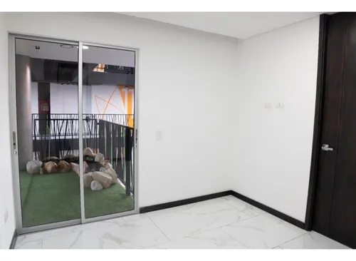 Apartamento A La Venta En Laureles