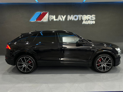 Audi Q8 S Line 2021