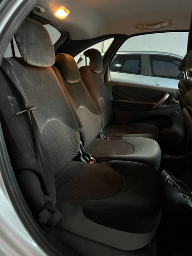 Imagen 12 de 13 de Citroen Xsara Picasso 1.6 16v Fase 2 Confort Les Automotores