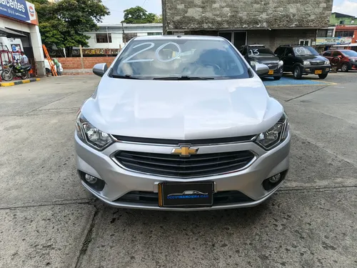 Chevrolet Onix 1.4 Ltz 5 p