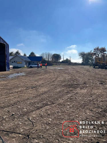 Centro De Bodegaje En Terreno De 35.000 M2 (166470)