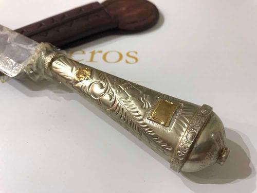 Cuchillo Guazu Bira De 18 Cm, Cabo De Plata Y Oro. Tuset.