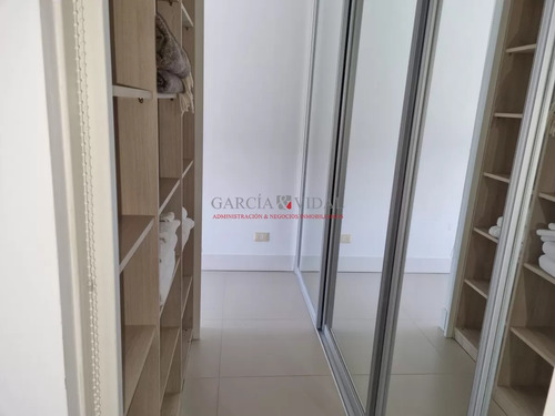 Imagen 18 de 22 de Venta Apartamento 3 Dormitorios Frente Al Mar