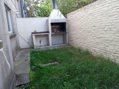 Departamento En Venta Frente A Shopping Champagnat