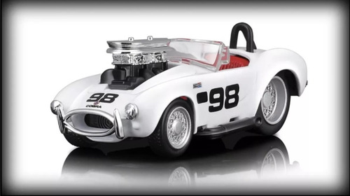 Shelby Cobra 1964 Escala 1:64 Muscle Machines Maisto